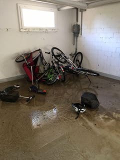 Der Keller war bis zum Fenster mit Wasser gefüllt. (Bild: Saadet Klein (Bewohnerin))