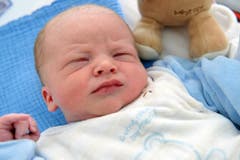 Michael, 16.10.10, 3420 g (Klinik Stephanshorn) (Bild: Ralph Ribi)