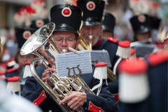 Am Umzug war immer auch Musik zu hören. (Bild: Keystone)