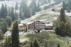 Erster Schnee auf der Fahrt Urnäsch, Chräzerli, Schwägalp. (Bild: Hanspeter Schiess)