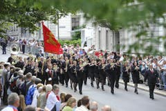 Die Museumstrasse war von vielen Besuchern gesäumt. (Bild: Hanspeter Schiess)