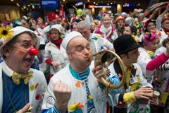 Tata...die Stiftung Theodora feiert ihr 20-Jahr-Jubiläum. (Bild: Keystone)