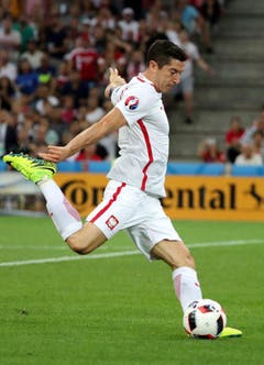 Robert Lewandowski für Polen in Aktion. (Bild: Keystone)