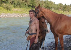 Der Zürcher Schönling Fabian Kloeti beim Fotoshoot. (Bild: pd)