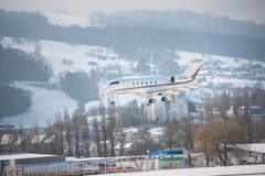 Altenrhein - Flughafen Flugplatz Altenrhein Hohes Verkehrsaufkommen wegen WEF in Davos Zusätzlich ca. 330 Flugzeuge Privatjets (Bild: Ralph Ribi)