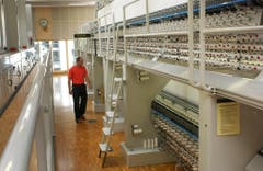 Das Unternehmen setzt auf die Verbindung von Mode und Technik: In jüngster Zeit sind Neuentwicklungen wie textile Heizelemente, textile Sensoren oder Lichttextilien hervorgegangen. (Bild: Keystone)