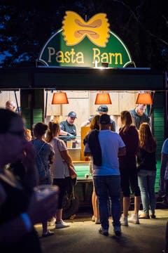 Von Donnerstag 3. August bis Samstag 5. August fand im Hafen von Romanshorn das Sommernachtsfest 2017 statt. (Bild: Andrea Stalder)