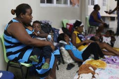 Menschen in Santo Domingo suchen Schutz. (Bild: ROBERTO GUZMAN (EPA EFE))