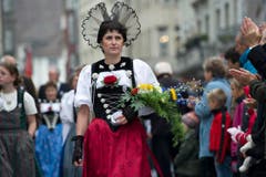 Die Bernische Trachtenvereinigung (Bild: Urs Jaudas)