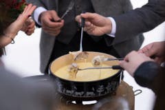 Ein Fondue zum Apero. (Bild: Keystone)
