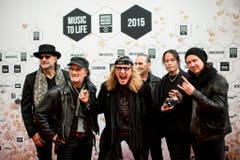Die Mitglieder von Krokus und allen voran Chris von Rohr (Mitte) freuen sich auf die Show. (Bild: Keystone)