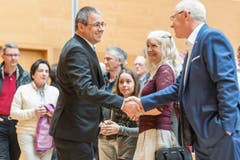 Wahlsieger Wolfgang Giella. (links) (Bild: Hanspeter Schiess)
