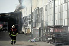 Grossbrand bei der Firma Tuchschmid in Frauenfeld. (Bild: Reto Martin)