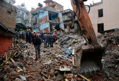 NEPAL EARTHQUAKE SURVIVOR (Bild: Keystone)