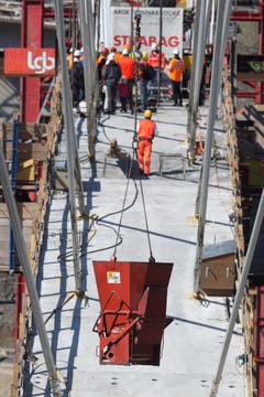 SCHWEIZ TAMINABRUECKE BOGENSCHLUSS (Bild: Keystone)