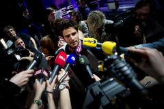 Grosses Medieninteresse: Nach der Wahl will jeder etwas vom neuen Mister Schweiz. (Bild: Keystone)