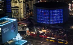 Truck crashed into a Christmas market in Berlin (Bild: Keystone)
