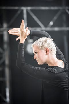 Kaltehand mit Sängerin Natasha Waters aus der Schweiz. (Bild: Luca Linder)