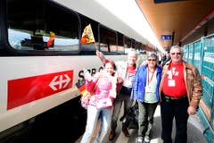 1000 Personen dürfen an der Eröffnung heute erstmals durch den neuen Tunnel fahren. (Bild: URS FLUEELER (KEYSTONE))