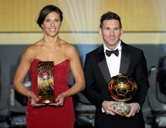 Die beiden Besten: Carli Lloyd und Lionel Messi. (Bild: Keystone)