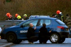 Police hunt for Charlie Hebdo suspects (Bild: Keystone)