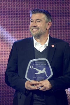 Urs Fischer, Trainer des FC Thun, wurde als bester Trainer des Jahres 2014 ausgezeichnet. (Bild: Keystone)