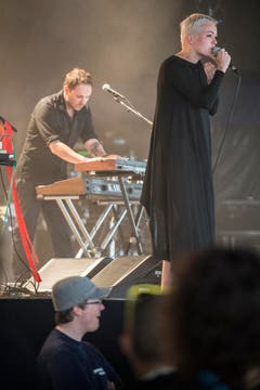 Kaltehand mit Sängerin Natasha Waters aus der Schweiz. (Bild: Benjamin Manser)