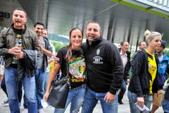 Das Freundschaftsspiel war ausverkauft - dementsprechend viele Fans waren vor Ort. (Bild: Ralph Ribi)