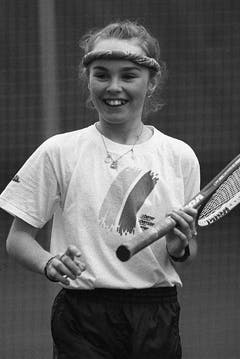 Martin Hingis im Februar 1991 in Trübbach. Bereits als Zweijährige soll sie mit Tennis begonnen haben, mit vier bestritt sie ihr erstes Turnier. (Bild: Keystone)