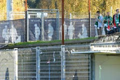 Im bei FCSG-Spielen normalerweise prall gefüllten Gästesektor des Stadions Brügglifeld herrschte am Samstagabend gähnende Leere. (Bild: Keystone)