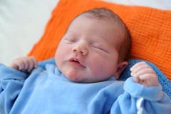Jano, 14.12.10, 3230 g (Klinik Stephanshorn) (Bild: Ralph Ribi (Ralph Ribi))