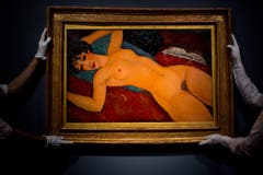 170,4 Mio (2015): Amedeo Modigliani - «Liegender Akt» (Auktion). (Bild: Ben Pruchnie (Getty Images Europe))