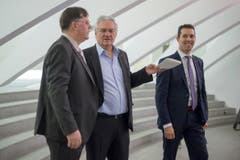 Drei SVP-Herren vereint ( v.l.): Herbert Huser (SVP), Thomas Müller (SVP) und MIchael Götte (SVP). (Bild: Benjamin Manser)