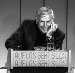 Blacky Fuchsberger moderierte seine Show "Auf los geht's los" von 1977 bis 1986. Die Aufnahme stammt von den Proben am 8. März 1985 in Basel. (Bild: Keystone)