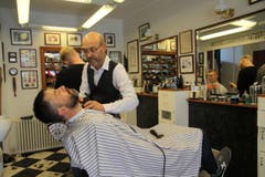 Im Barbershop von Ragnar Heidar Hardarson. (Bild: Marion Loher)