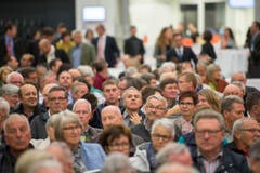 Tagblatt Podium zur Atomausstiegsinitiative im Stihl Kettenwerk in Wil (Bild: Urs Bucher)