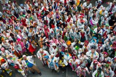 Alle Spitalclowns auf einem Foto vereint. (Bild: Keystone)