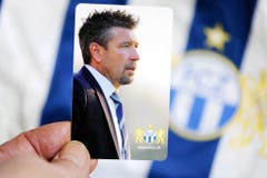 Auf der Saisonkarte 2011/2012 des FC Zürich war Urs Fischers Konterfei abgebildet. (Bild: Keystone)