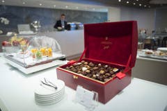 ...und wie es sich für die Schweiz gehört, hat es in der VIP Lounge auch Schokolade. (Bild: Ralph Ribi)