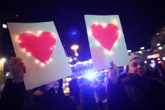 Counter-right protest in Berlin (Bild: Keystone)