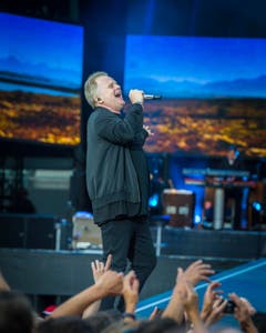 Herbert Grönemeyer gibt ein Konzert in der AFG Arena. (Bild: Andrea Stalder)