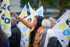 Da geht's lang: Ein Teilnehmender gibt die Richtung vor. (Bild: Michel Canonica)