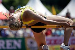 Stilnote 6: Die Schweizerin Linda Züblin beim Hochsprung. (Bild: ENNIO LEANZA (KEYSTONE))