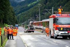 SCHWEIZ VERKEHR UNFALL BAHNUEBERGANG WOLFENSCHIESSEN (Bild: Keystone)