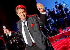 Opernball in Dresden am 18. Januar 2008: Der Entertainer ist in seinem Element. (Bild: Keystone)