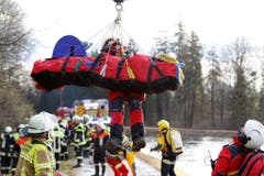 Four dead, 150 injured in southern German train collision (Bild: Keystone)