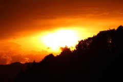 Nach dem Gewitter kam nochmal kurz die Sonne (Bild: Rolf Schweizer)