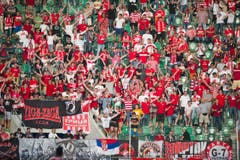 Moskau-Fans in der AFG Arena St.Gallen - ein seltenes Bild. (Bild: Michel Canonica)