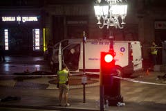 Van crashes into pedestrians in Barcelona (Bild: Keystone/EPA/Quique García)