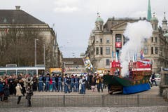 Spektakel für die Schaulustigen. (Bild: Urs Jaudas)